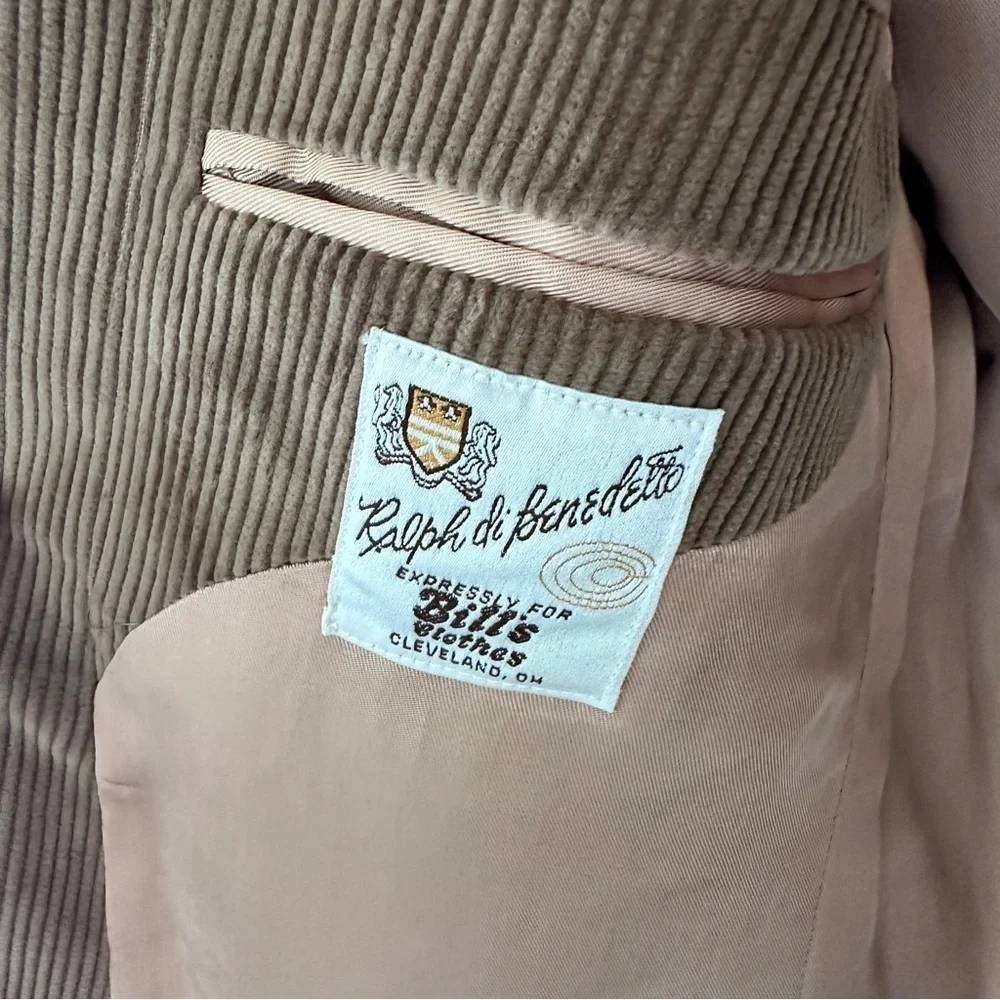 Vintage Men’s DiBenedetto Corduroy Blazer. 42. Brown.